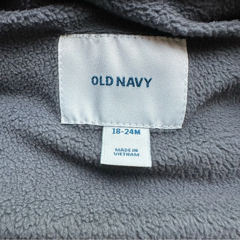 Old Navy Infant Puffer Vest 18-24 months Charcoal Gray Silver Shiny Polka Dots